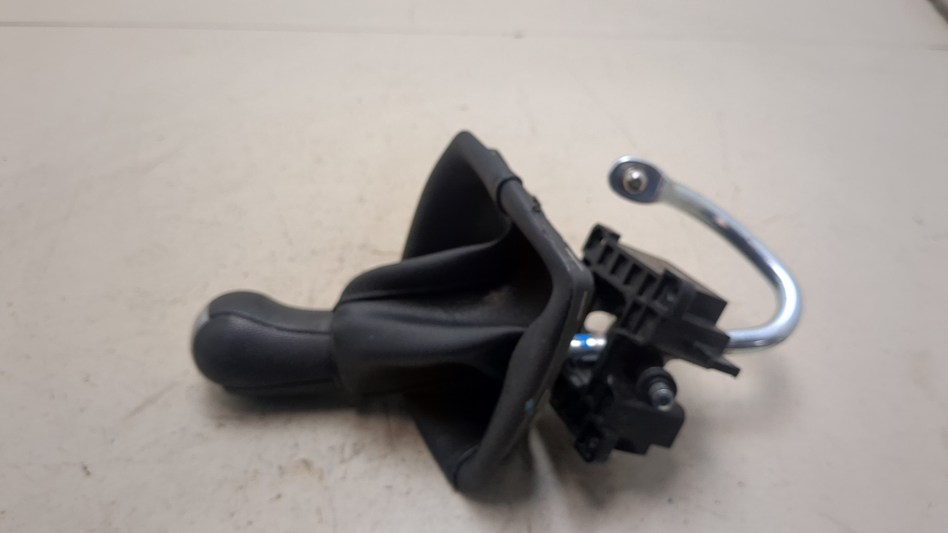 Кулиса МКПП / АКПП