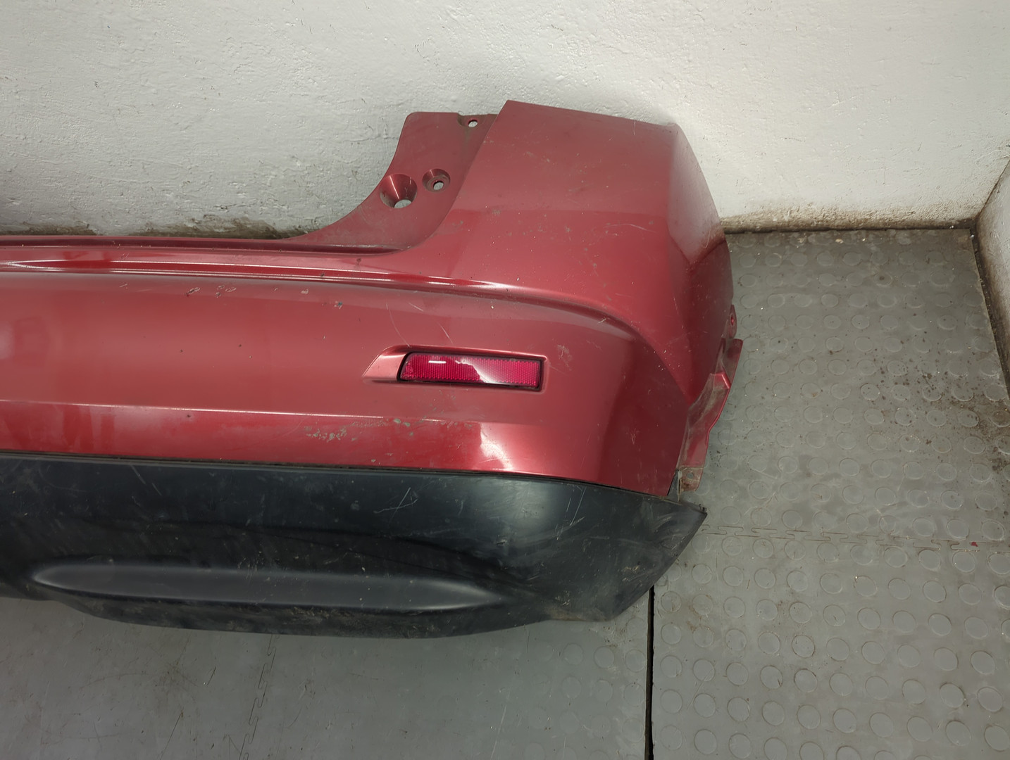 Бампер задний