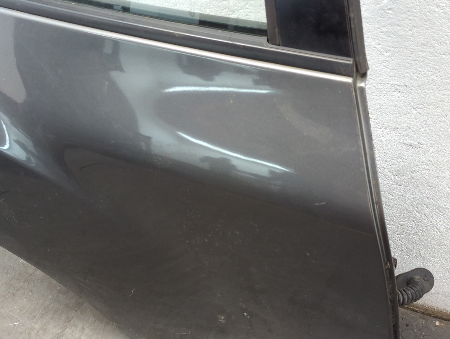 Дверь задняя правая