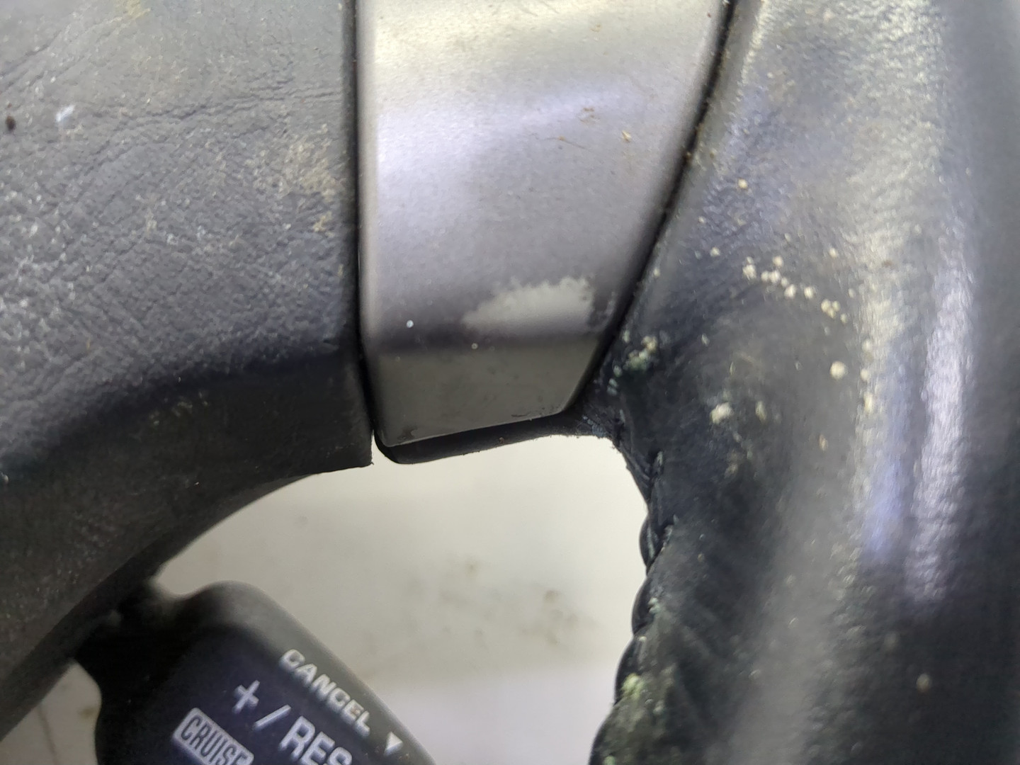 Рулевое колесо (руль)