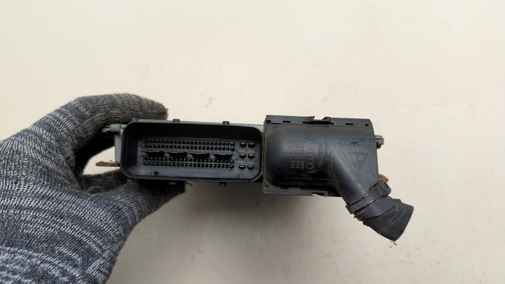 Блок управления двигателем