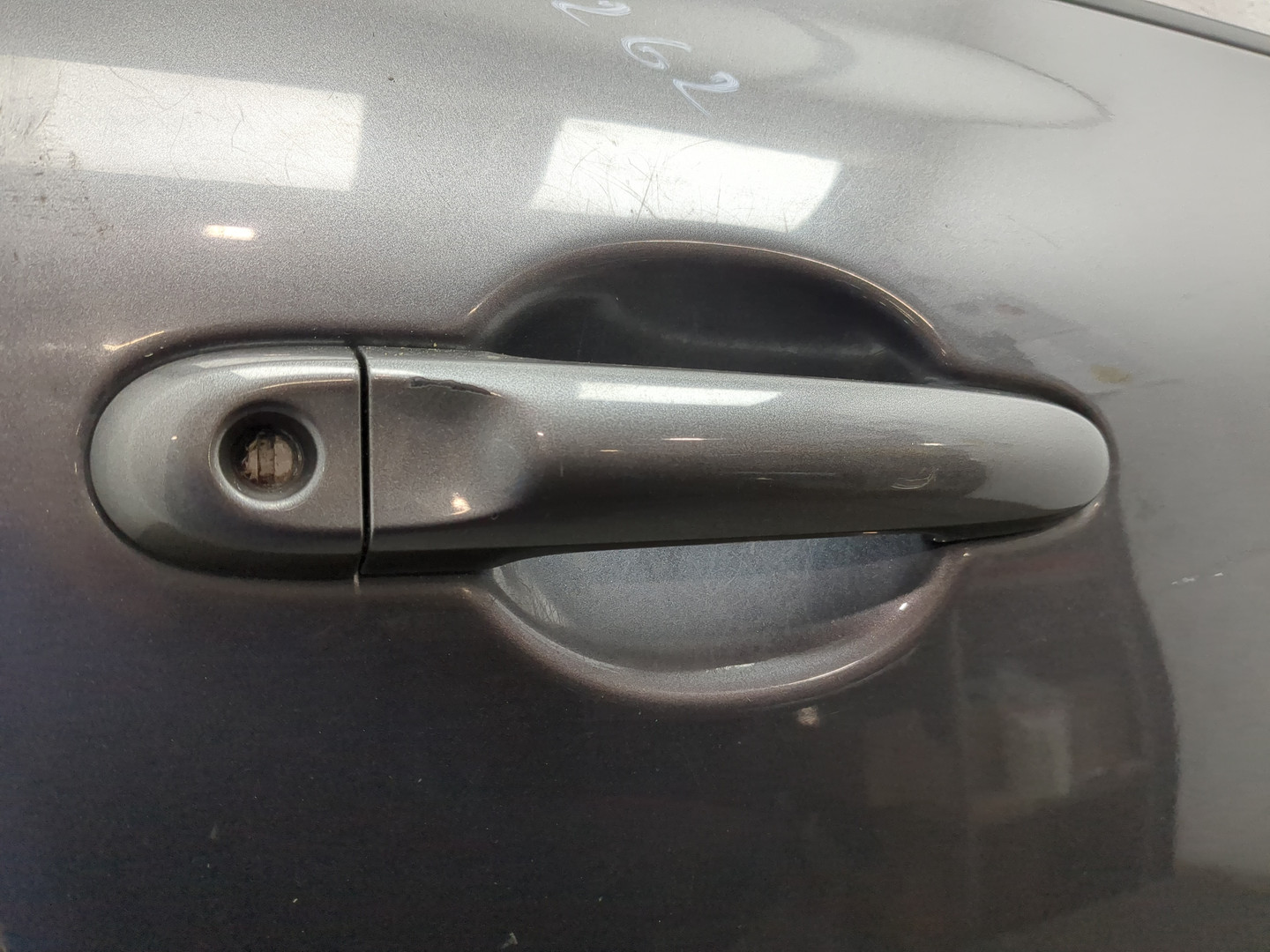 Дверь передняя правая