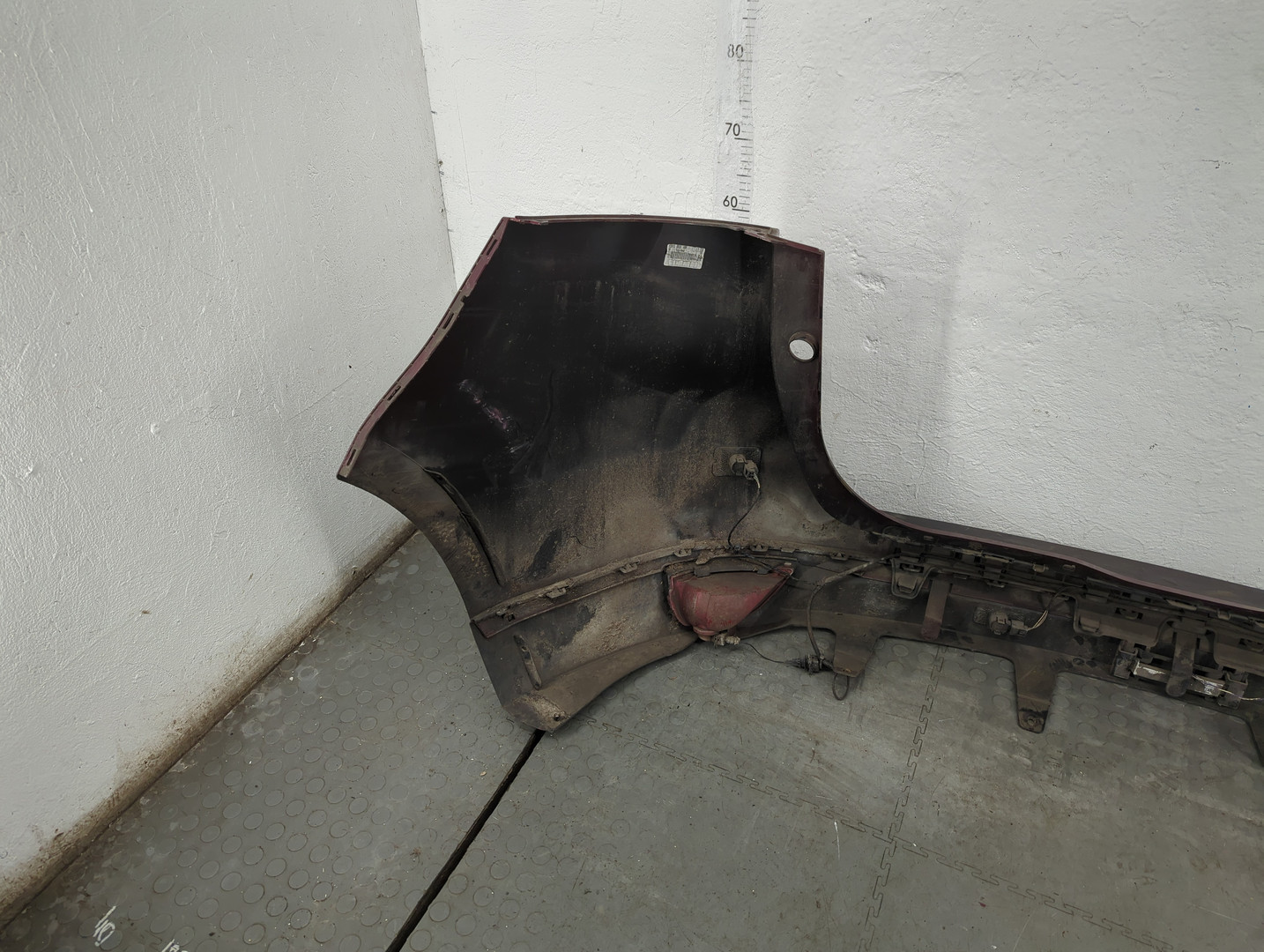 Бампер задний