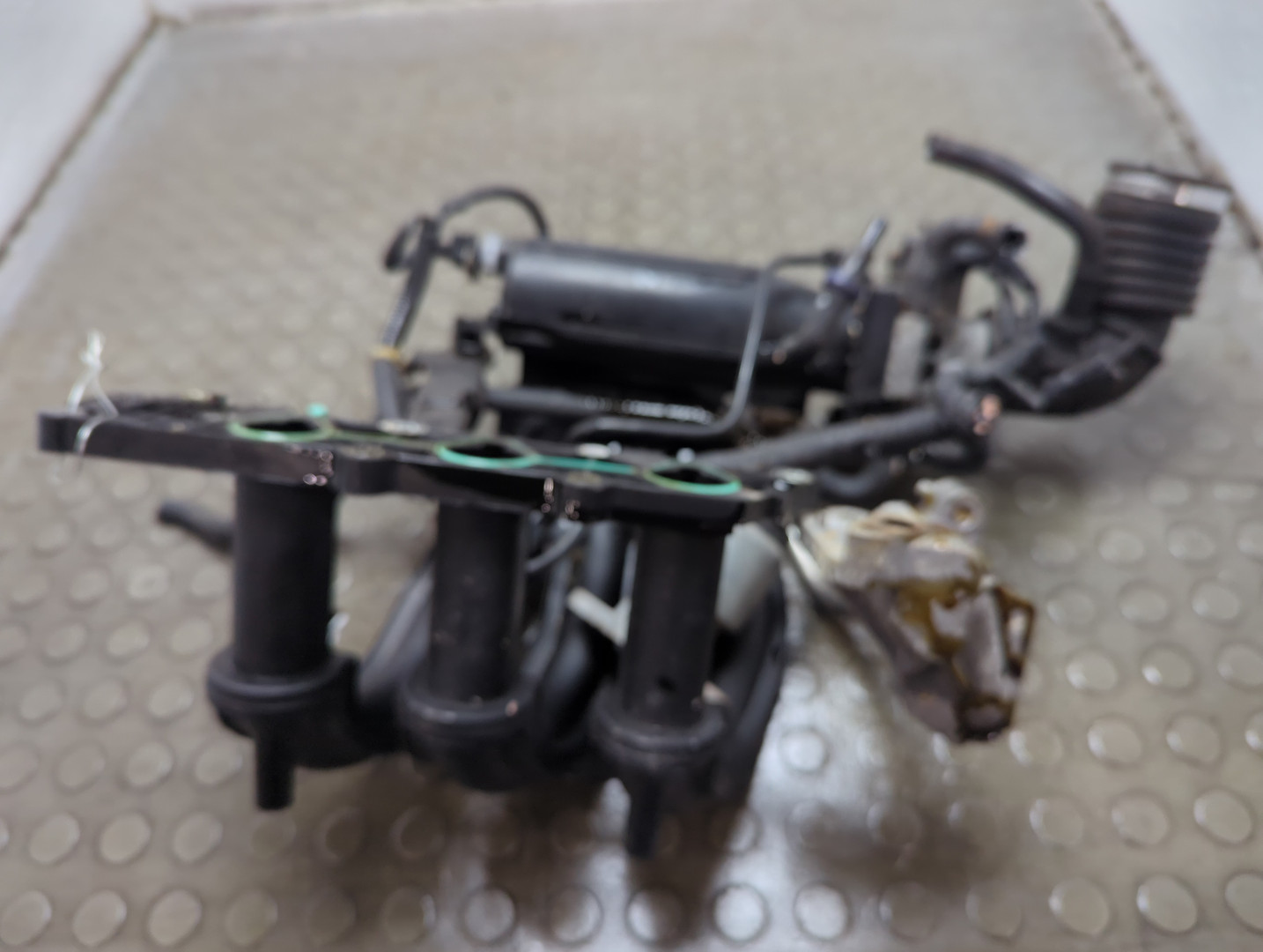 Коллектор впускной