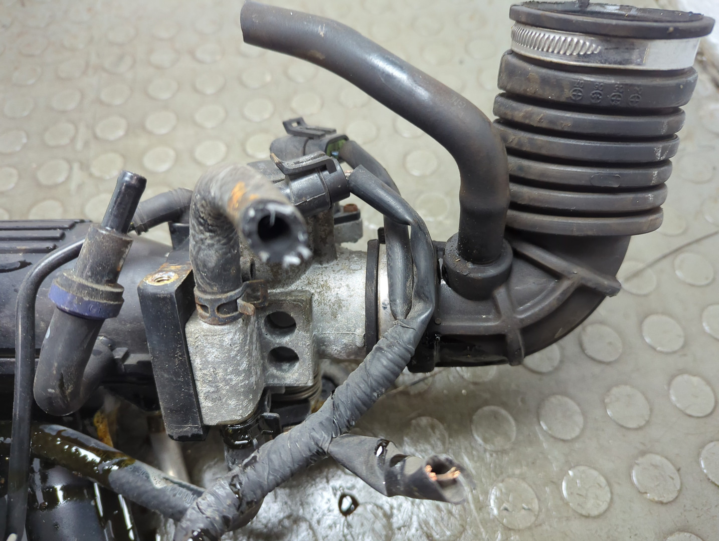 Коллектор впускной