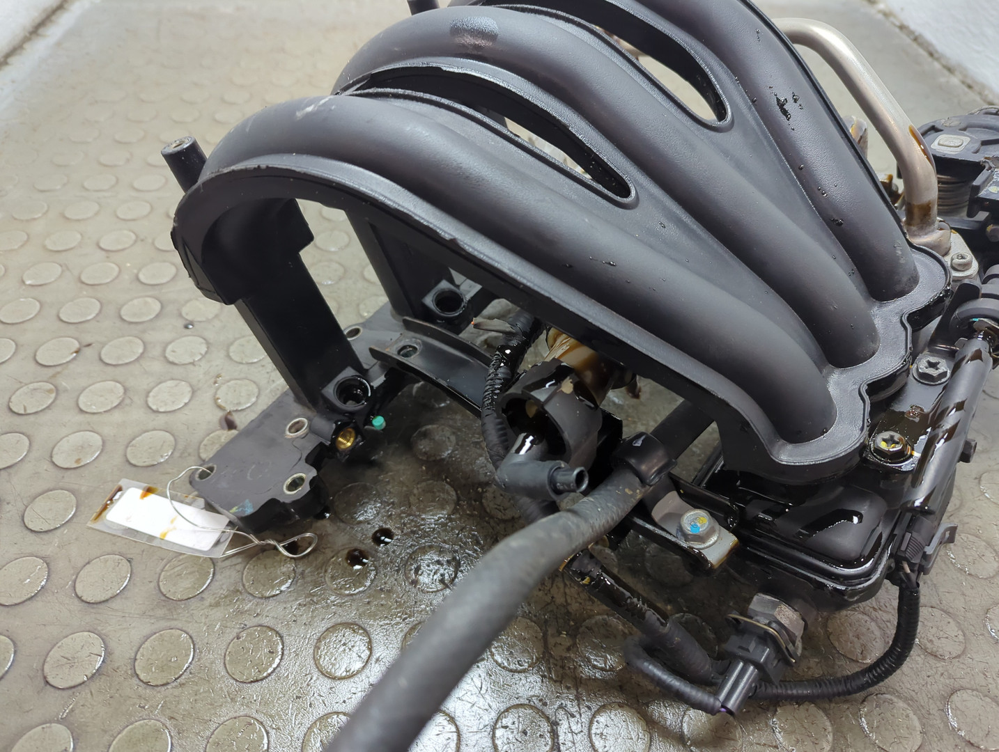 Коллектор впускной