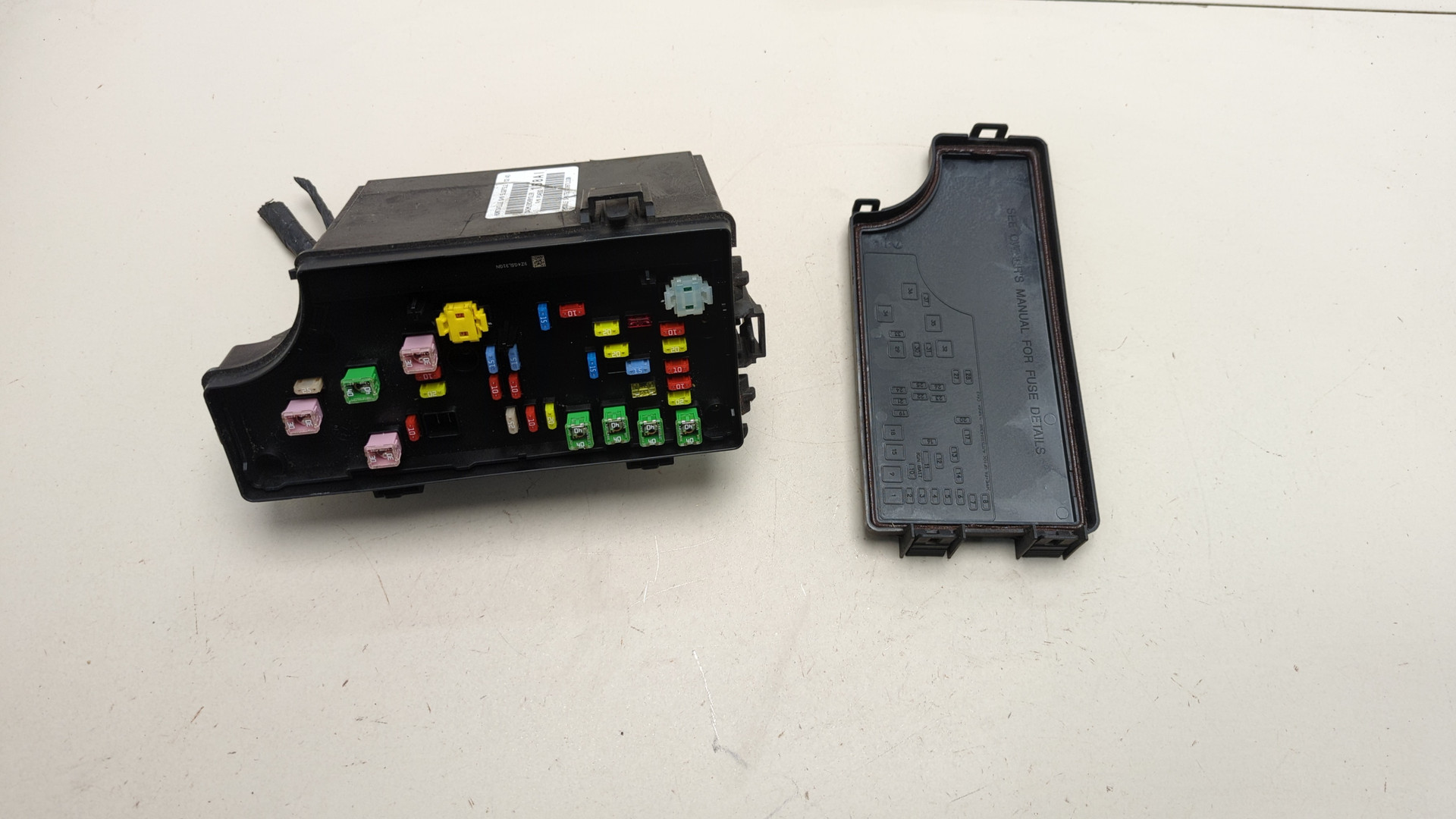 Блок предохранителей