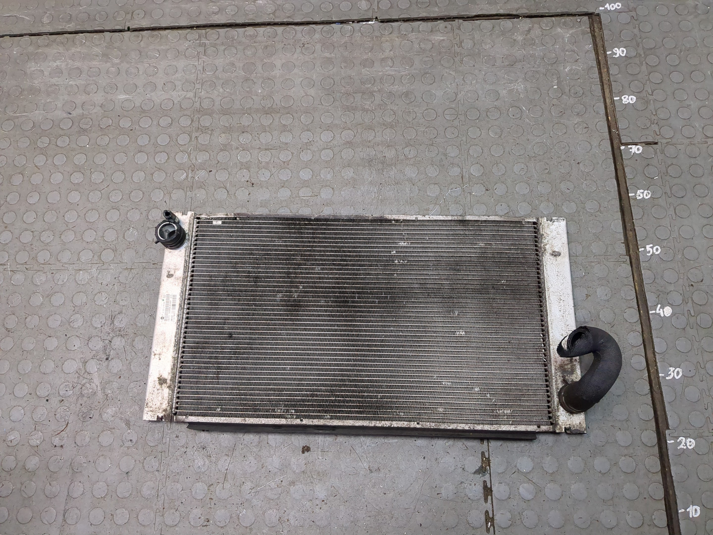 Радиатор охлаждения двигателя основной