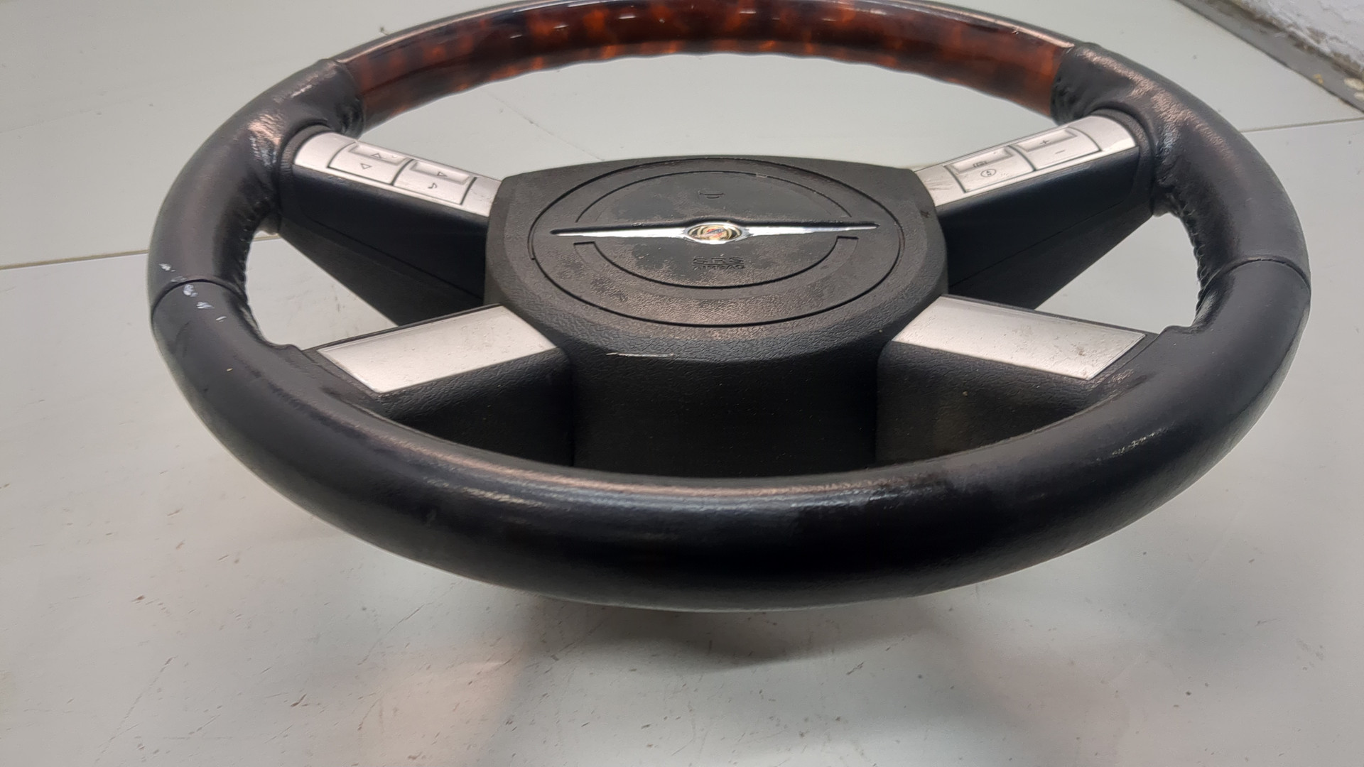 Рулевое колесо (руль)