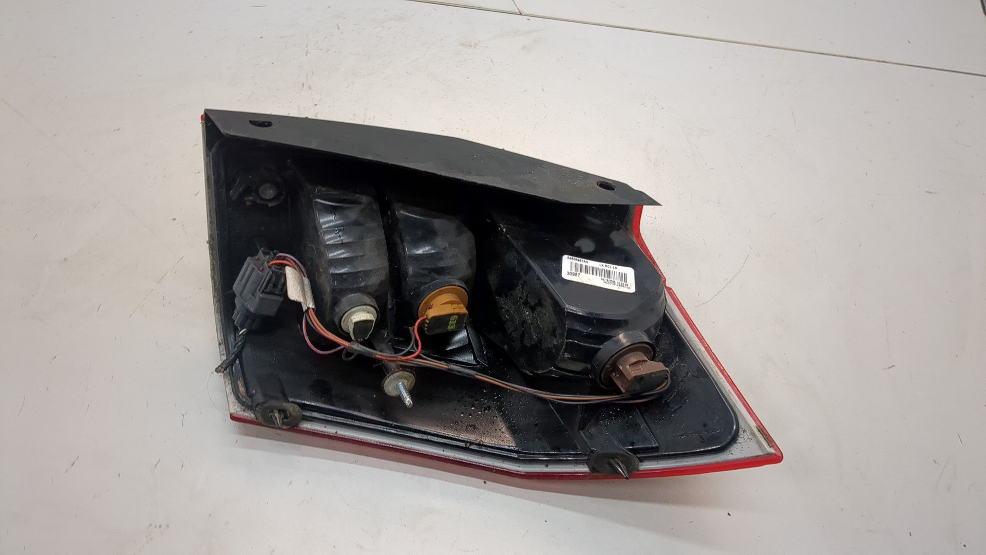 Фонарь задний левый