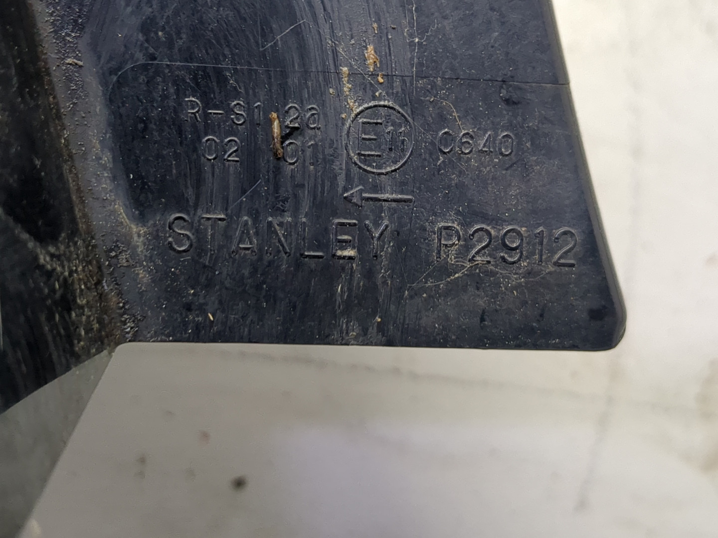 Фонарь задний левый