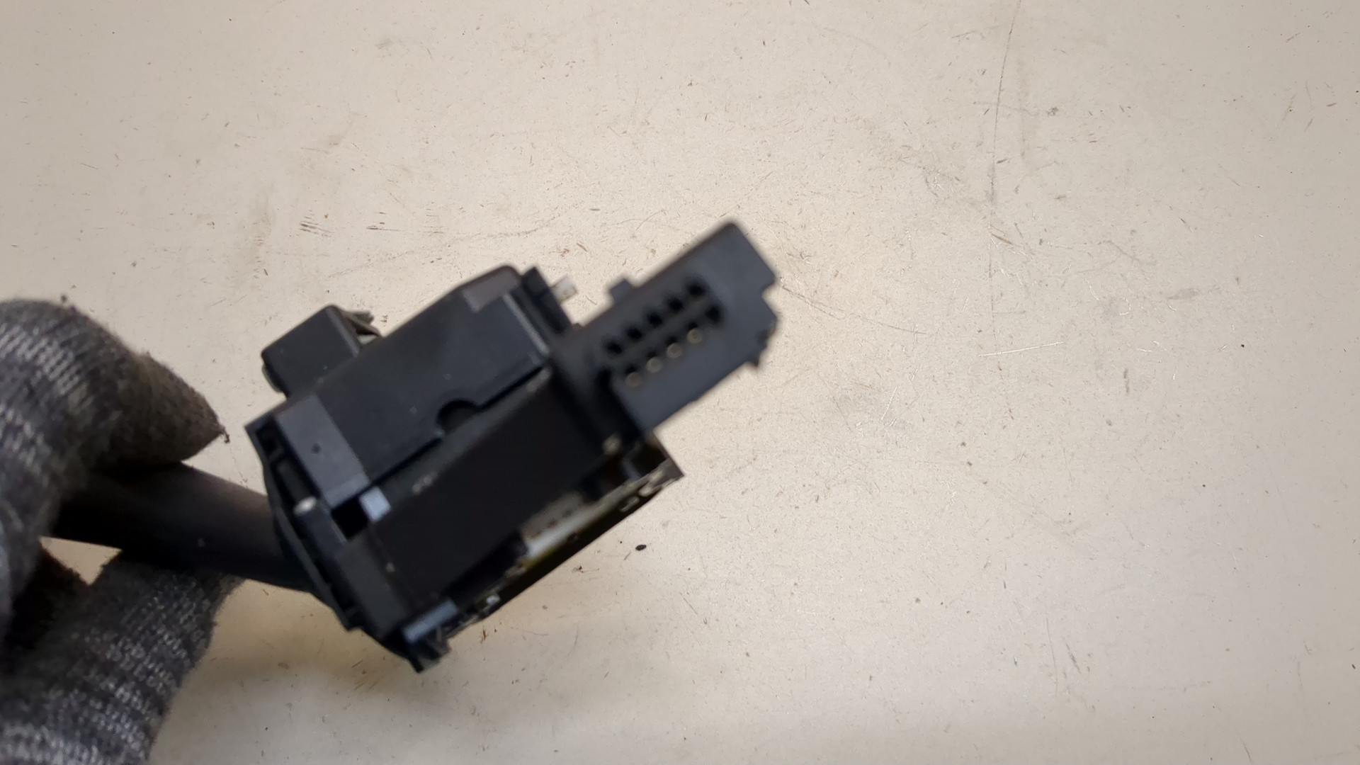 Переключатель поворотов подрулевой