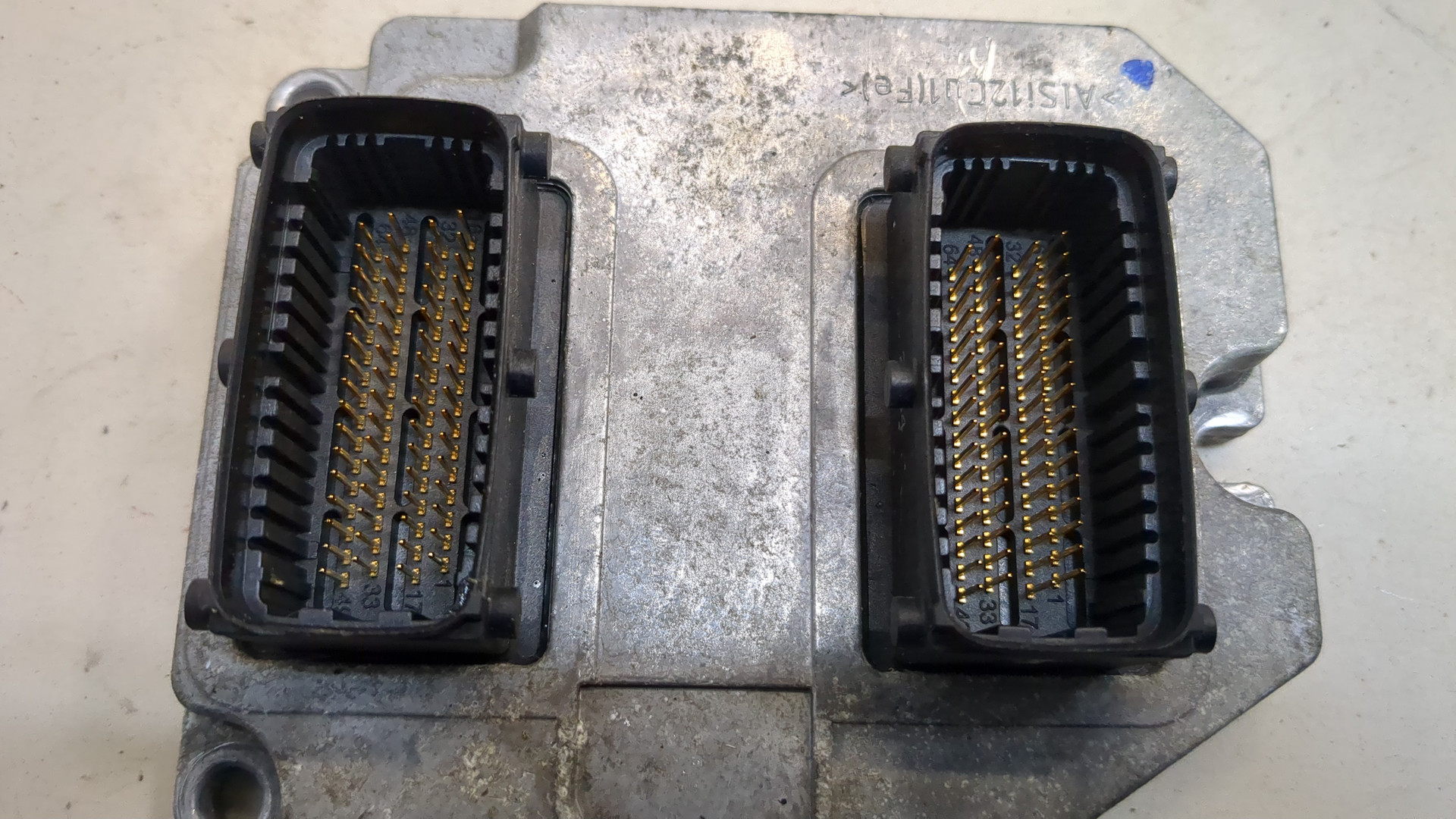 Блок управления двигателем