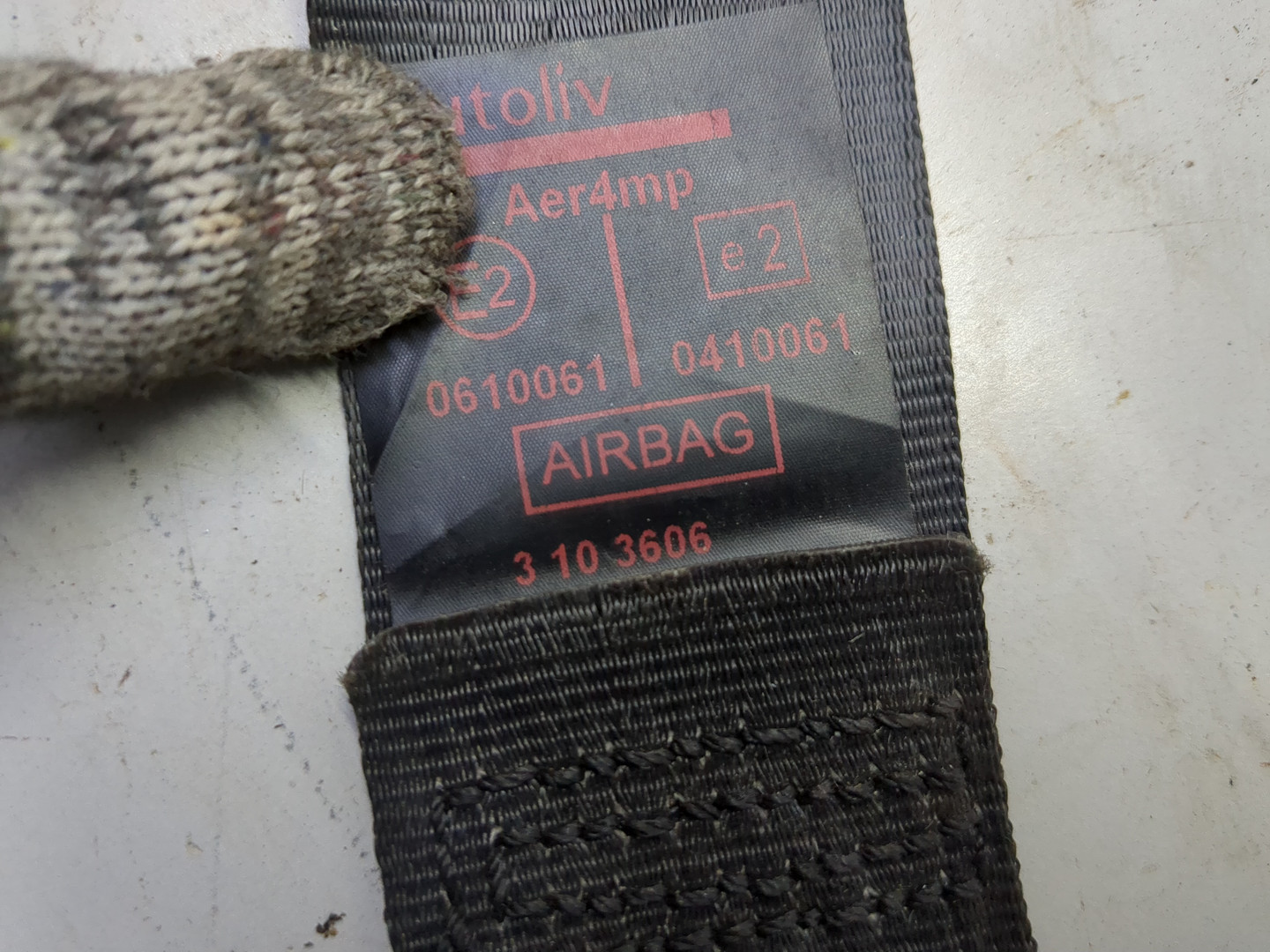 Ремень безопасности