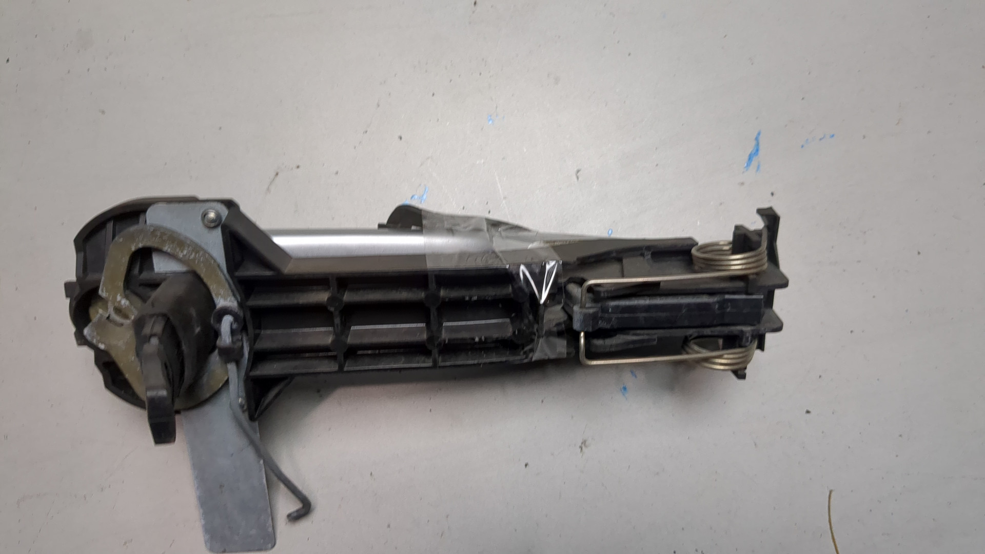 Ручка двери наружная