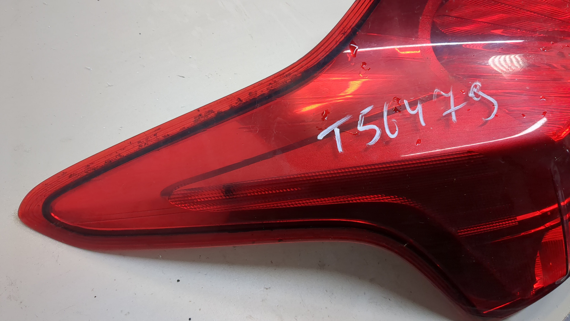 Фонарь задний левый