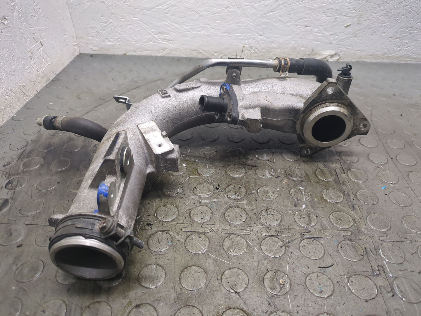 Патрубок интеркулера