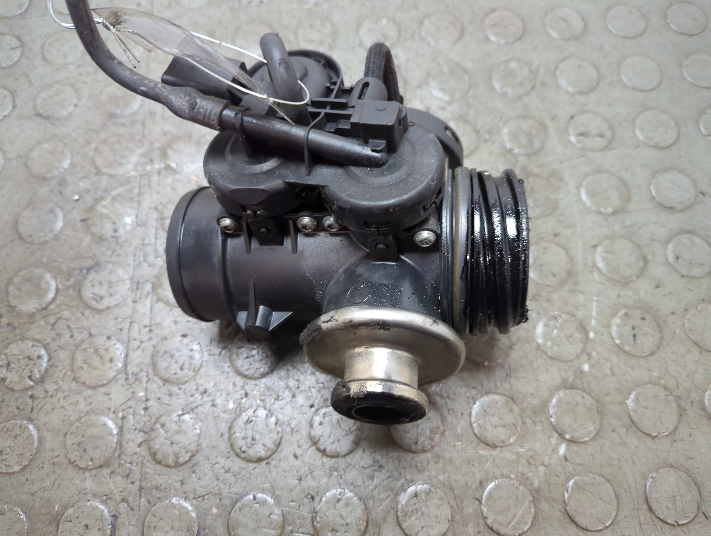 Клапан рециркуляции выхлопных газов (EGR)