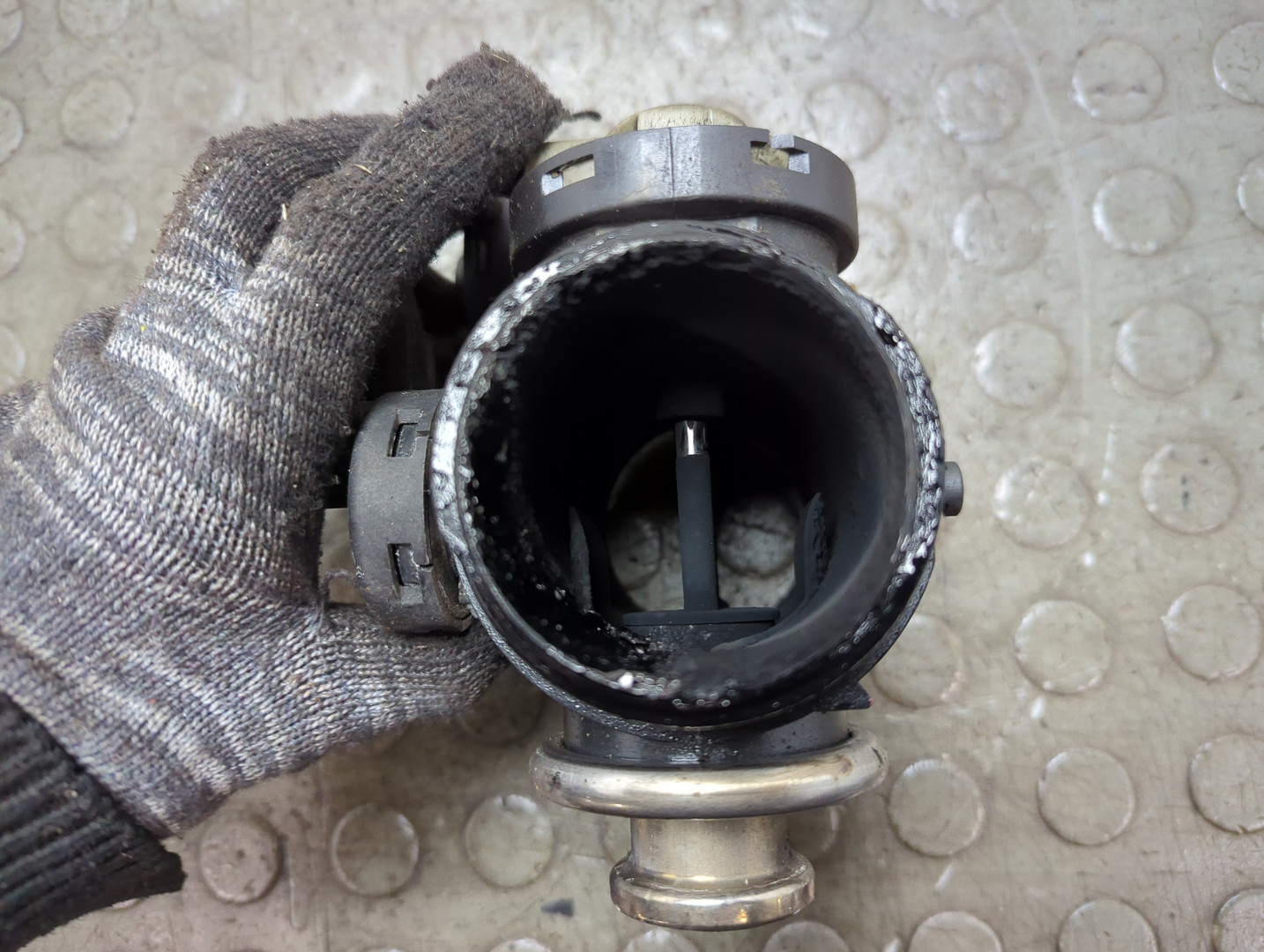 Клапан рециркуляции выхлопных газов (EGR)