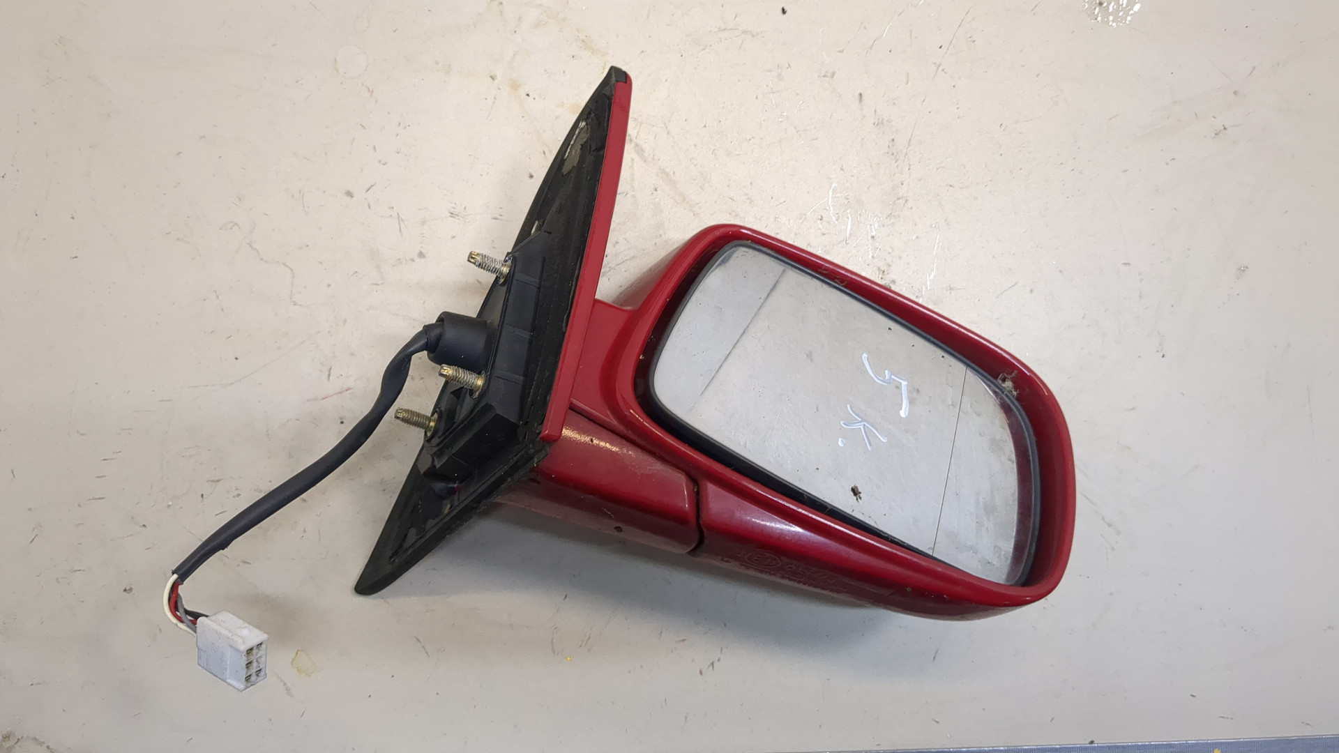 Зеркало правое электрическое