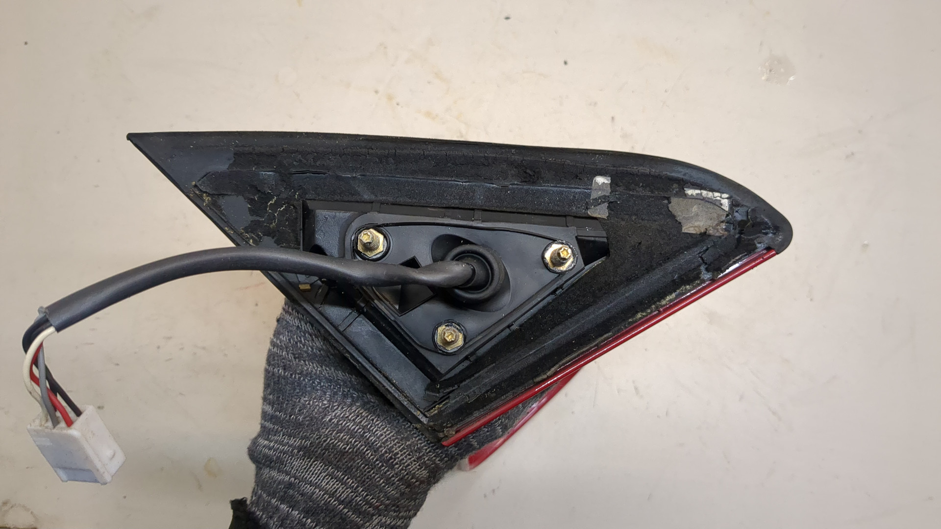 Зеркало правое электрическое