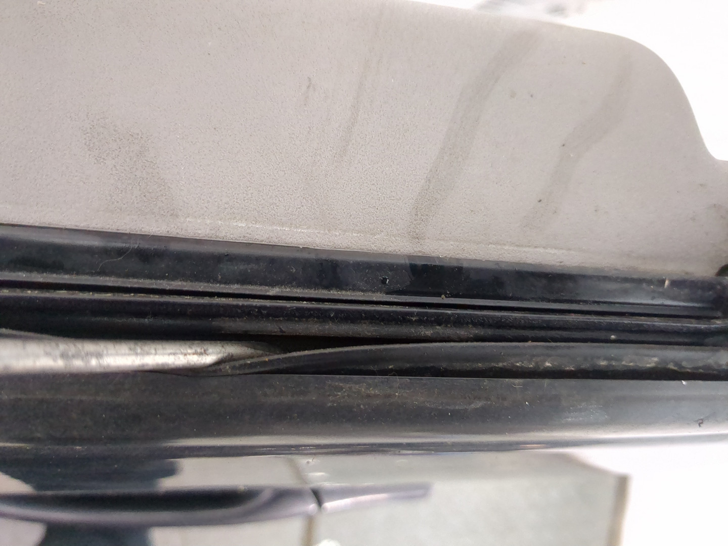 Дверь передняя левая