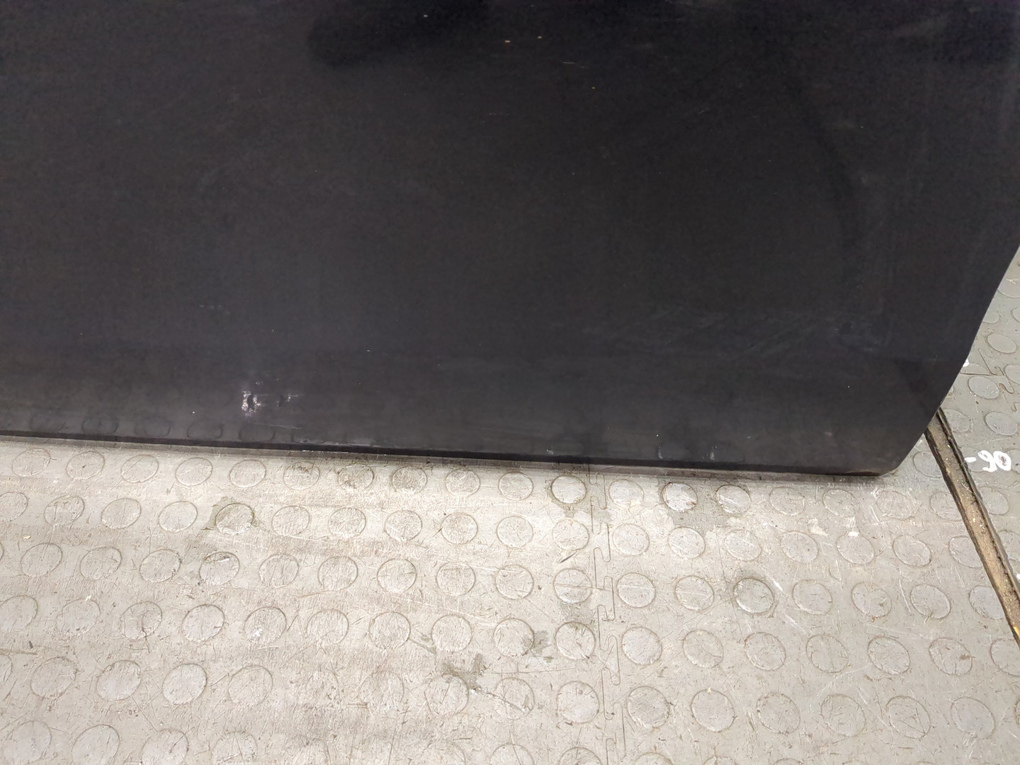 Дверь передняя левая