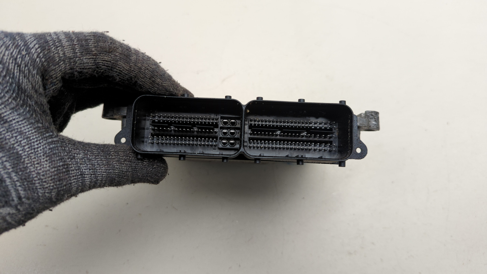 Блок управления двигателем