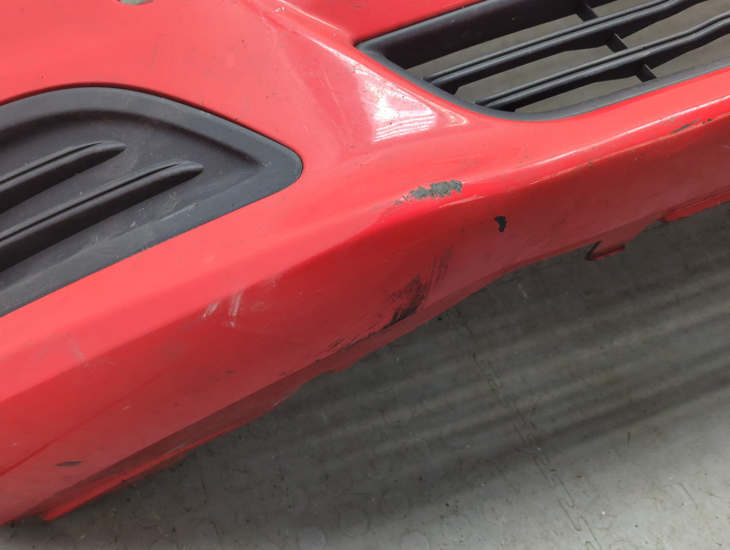 Бампер передний