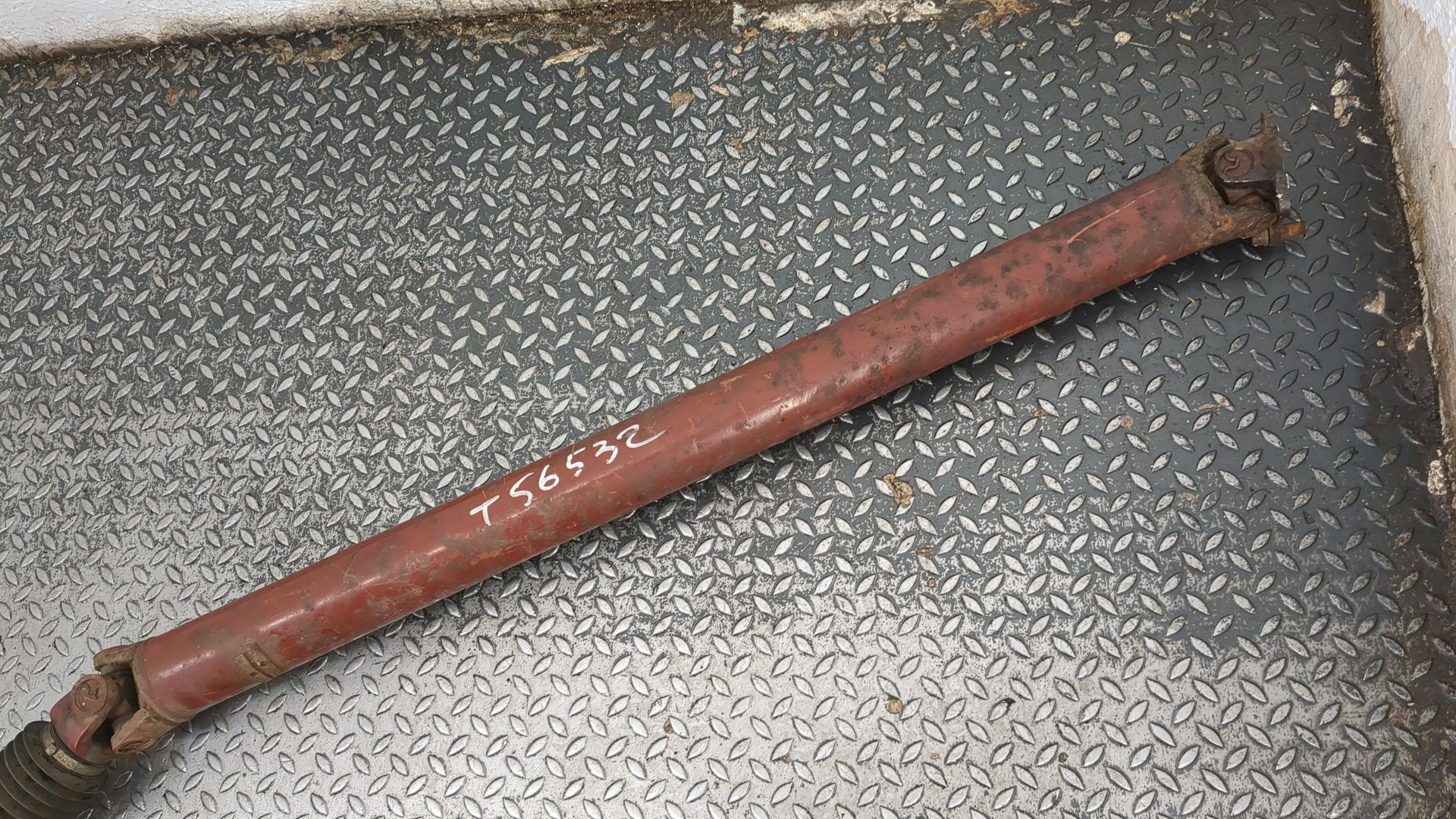 Вал карданный задний