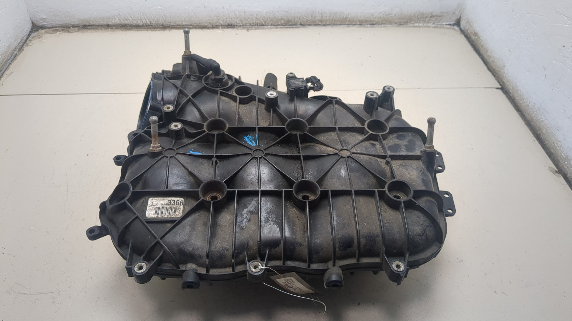 Коллектор впускной