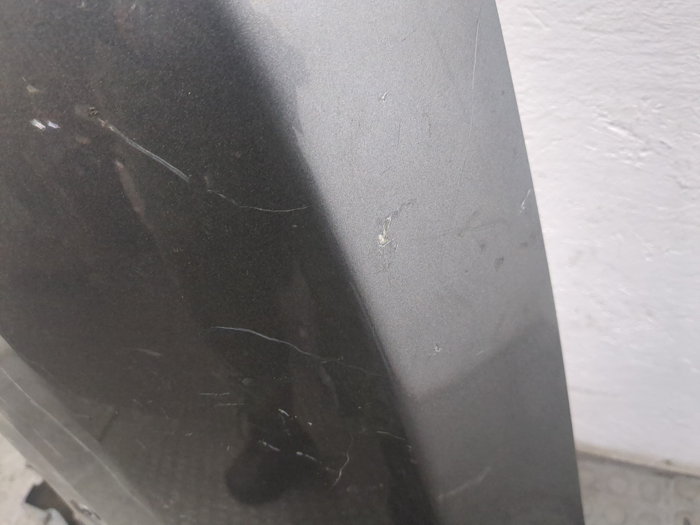 Крыло переднее левое