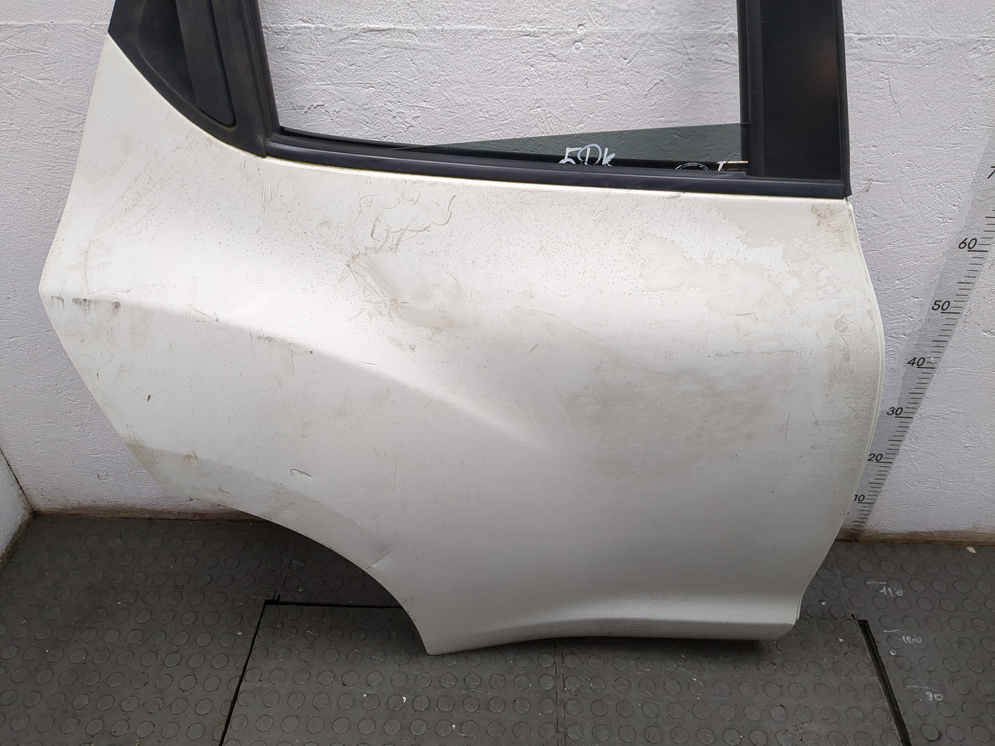 Дверь задняя правая