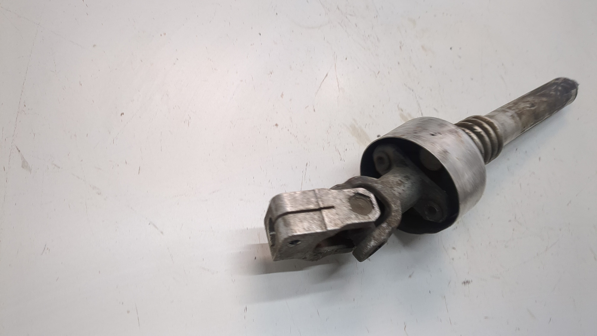 Кардан рулевой