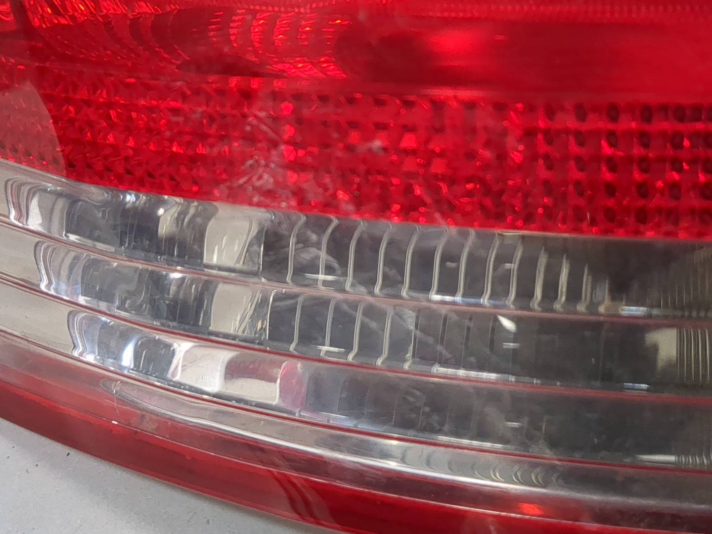 Фонарь задний левый