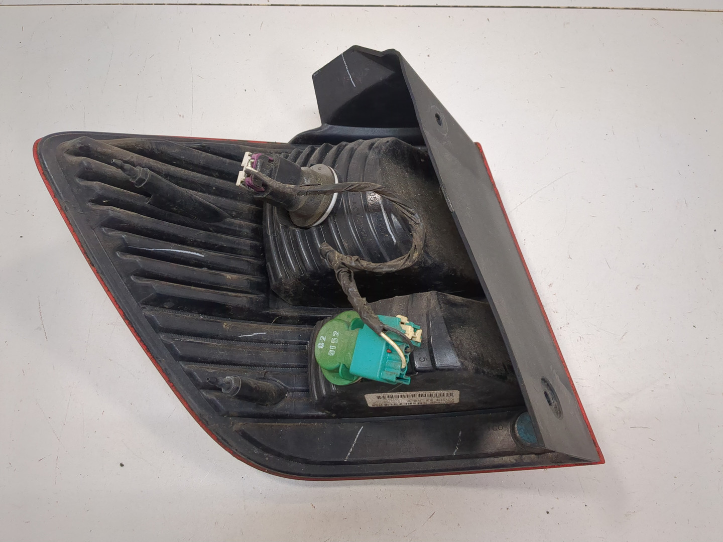 Фонарь задний правый