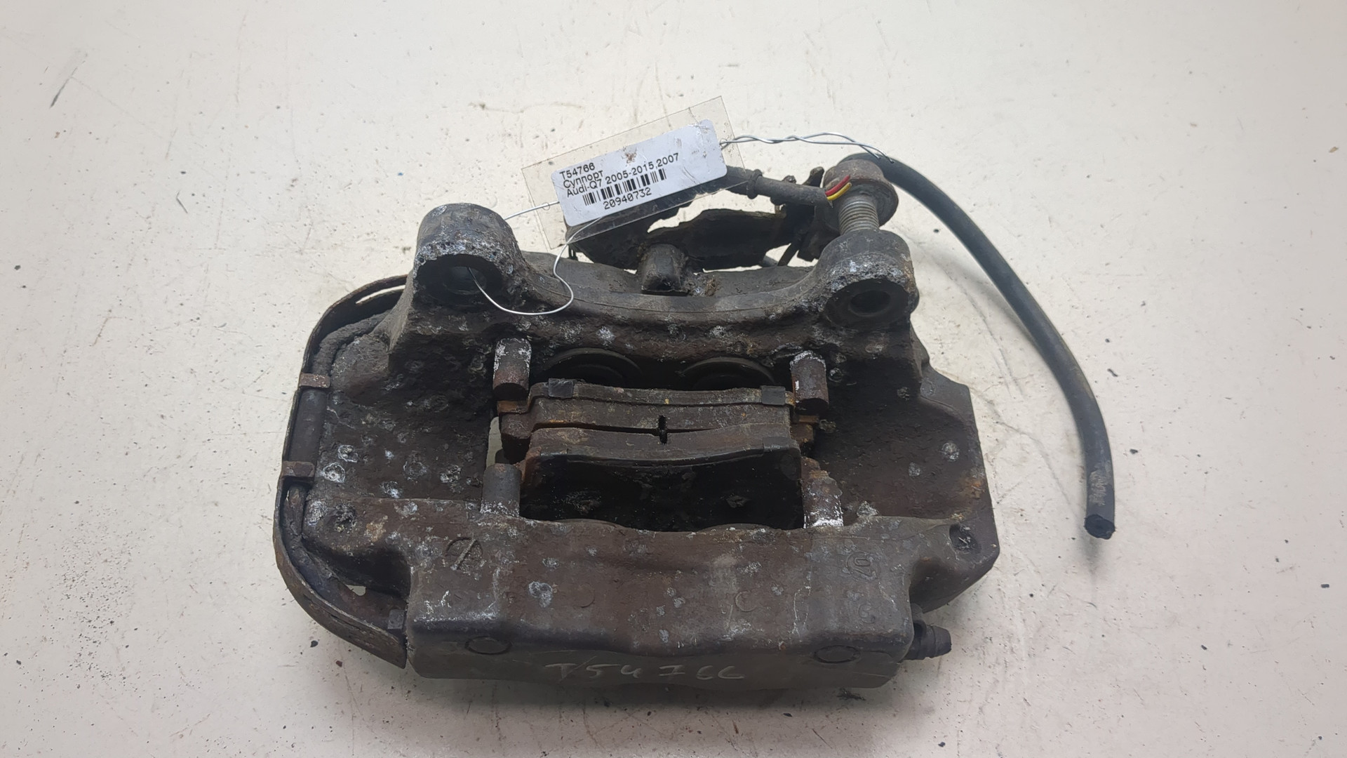 Суппорт задний правый