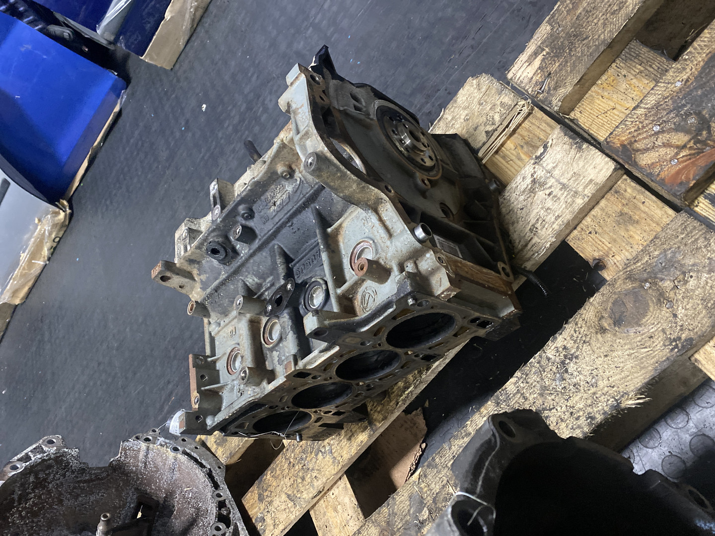 Блок двигателя