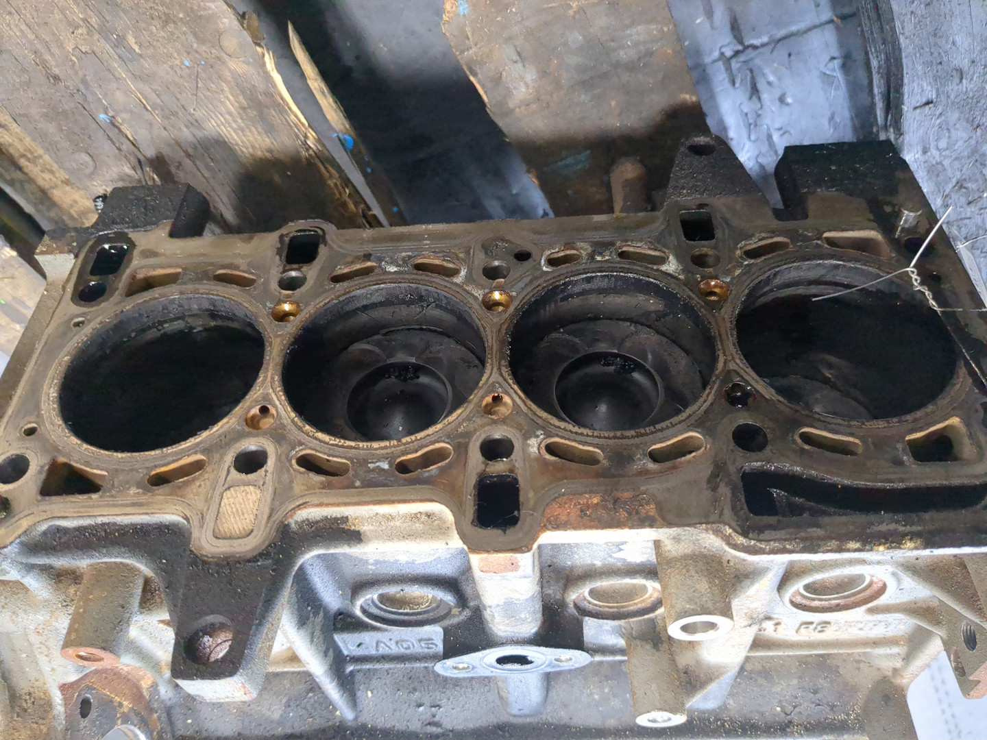 Блок двигателя