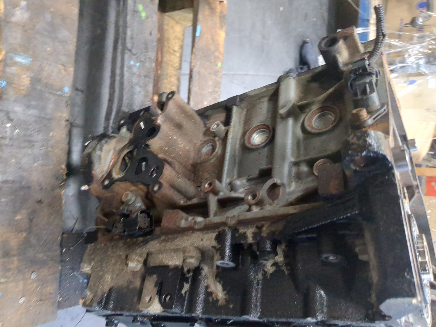 Блок двигателя