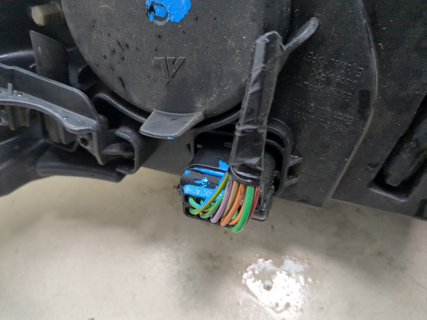 Фара правая