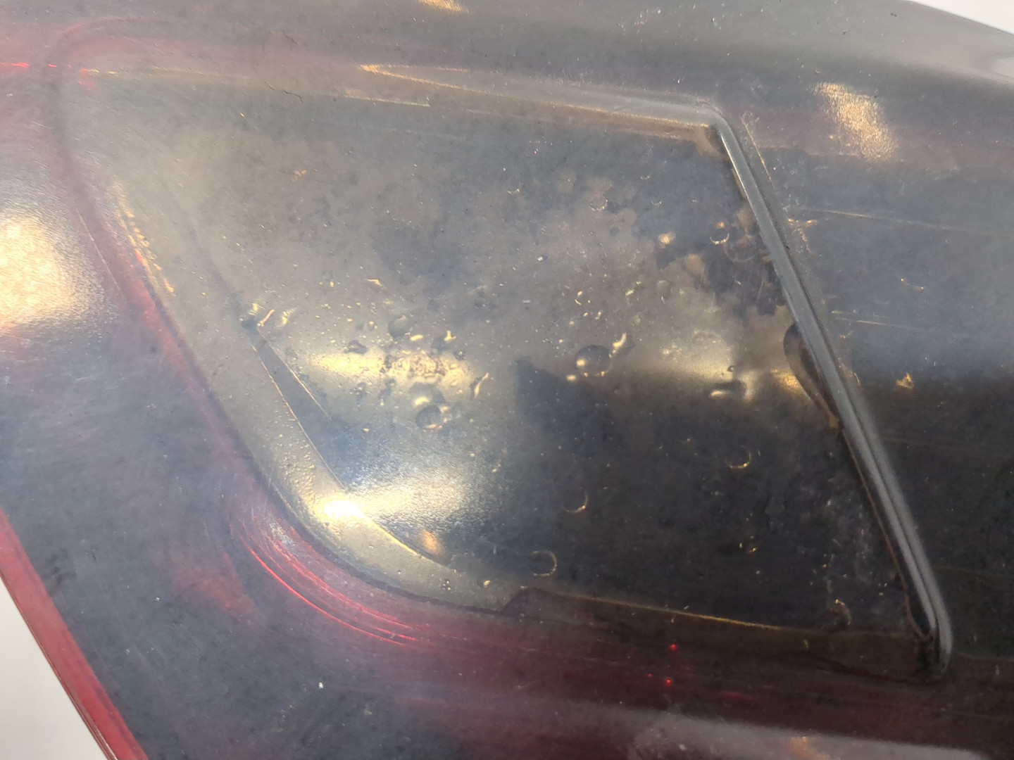 Фонарь задний левый