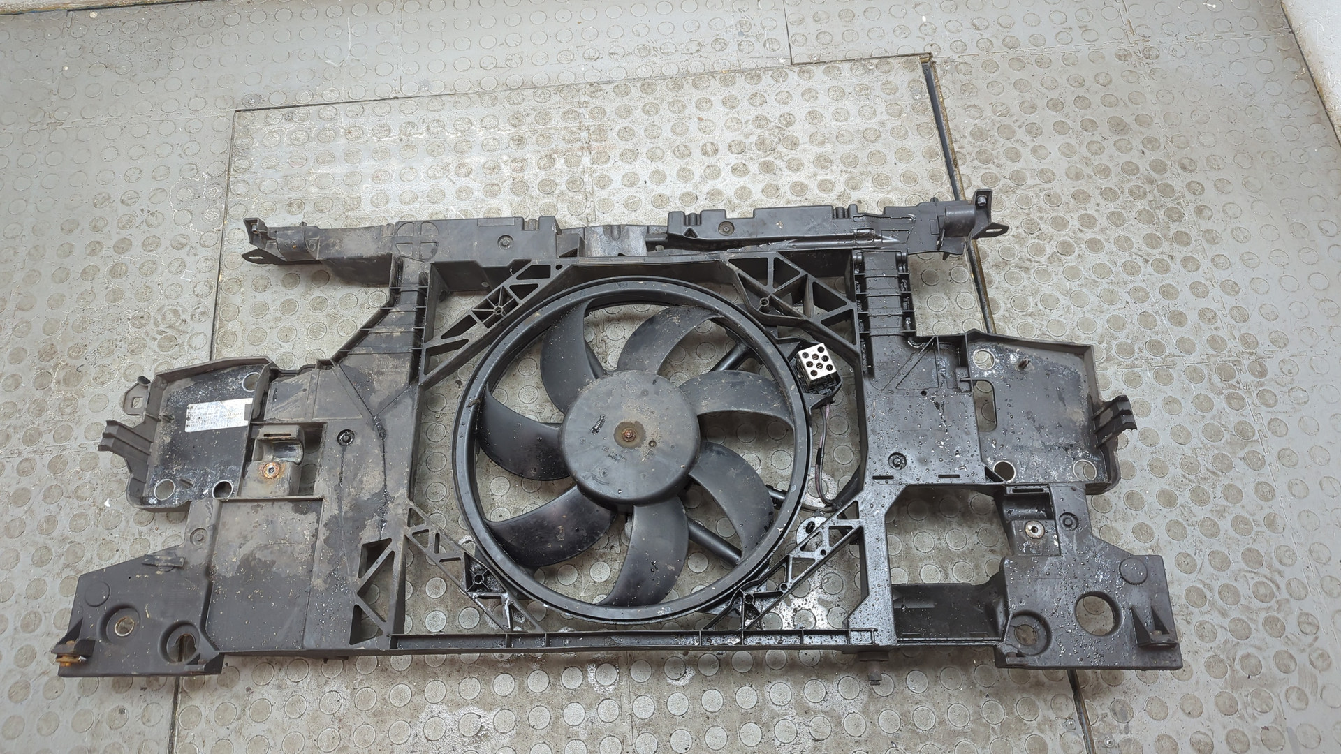 Панель передняя (телевизор)