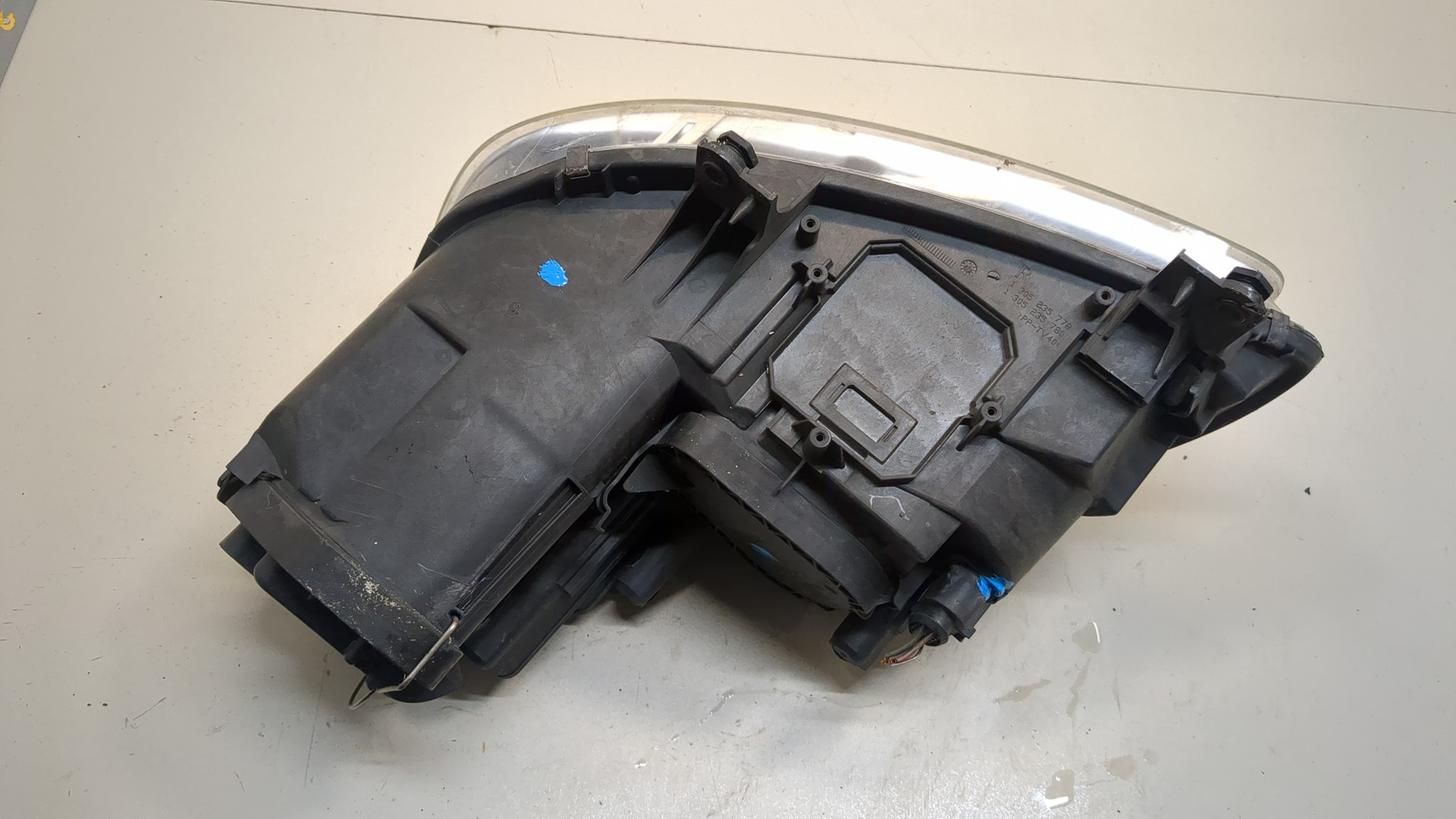 Фара правая