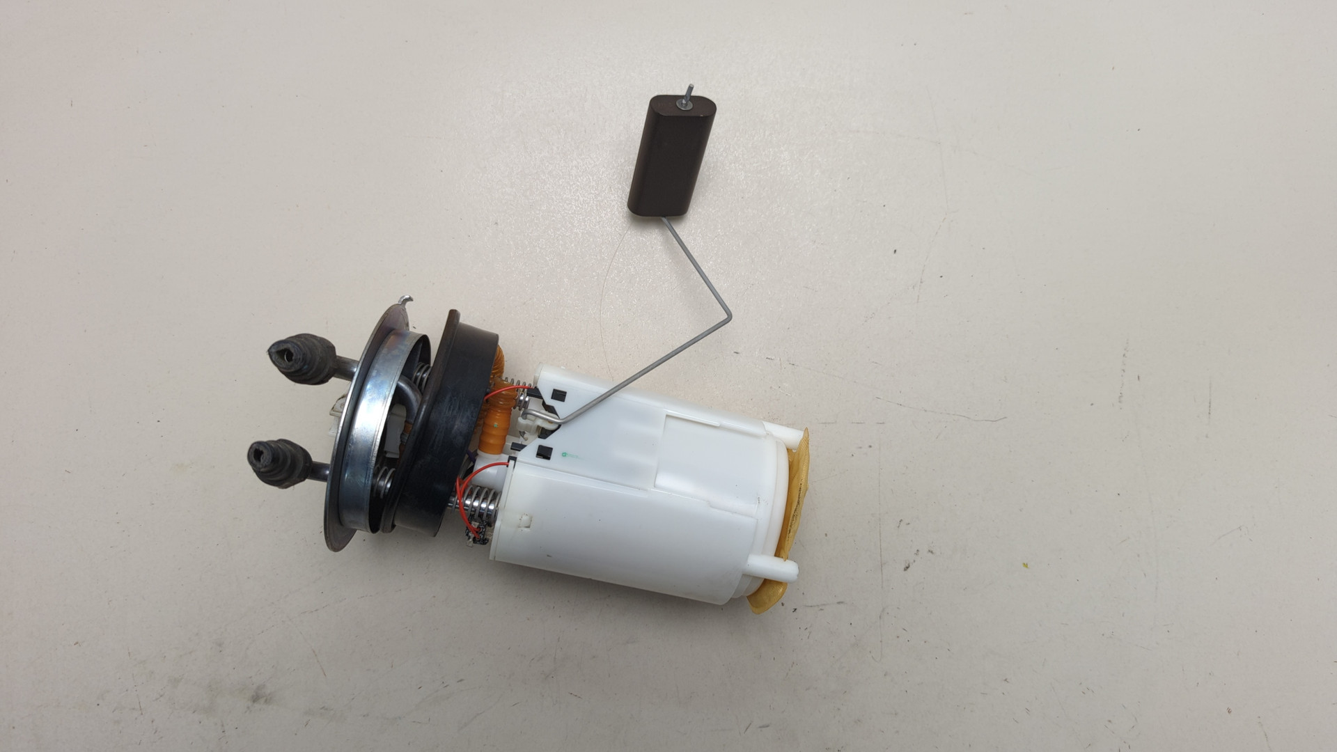 Насос топливный электрический