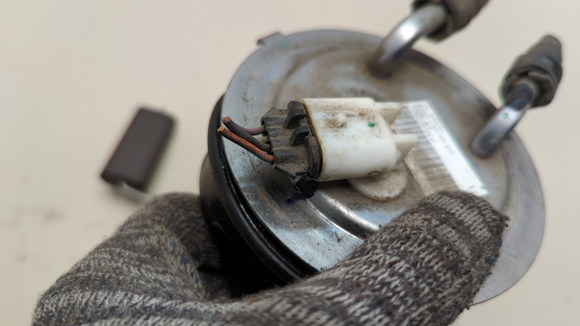 Насос топливный электрический