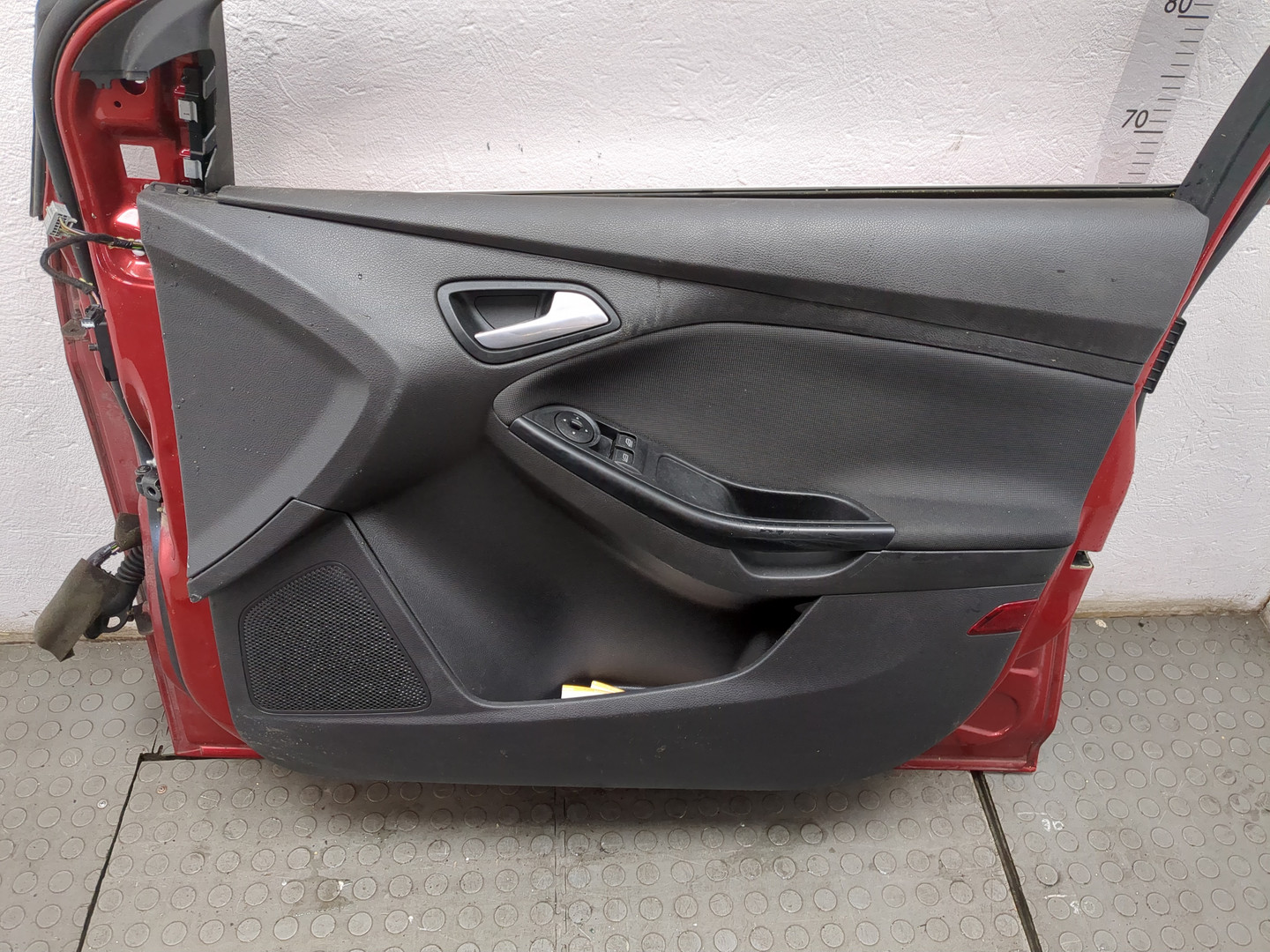 Дверь передняя правая