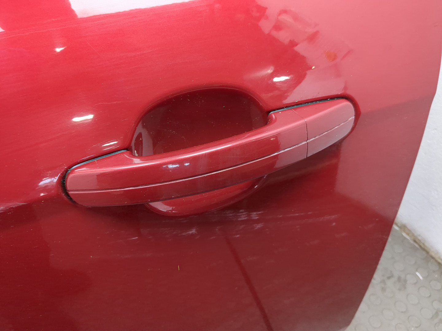 Дверь передняя левая