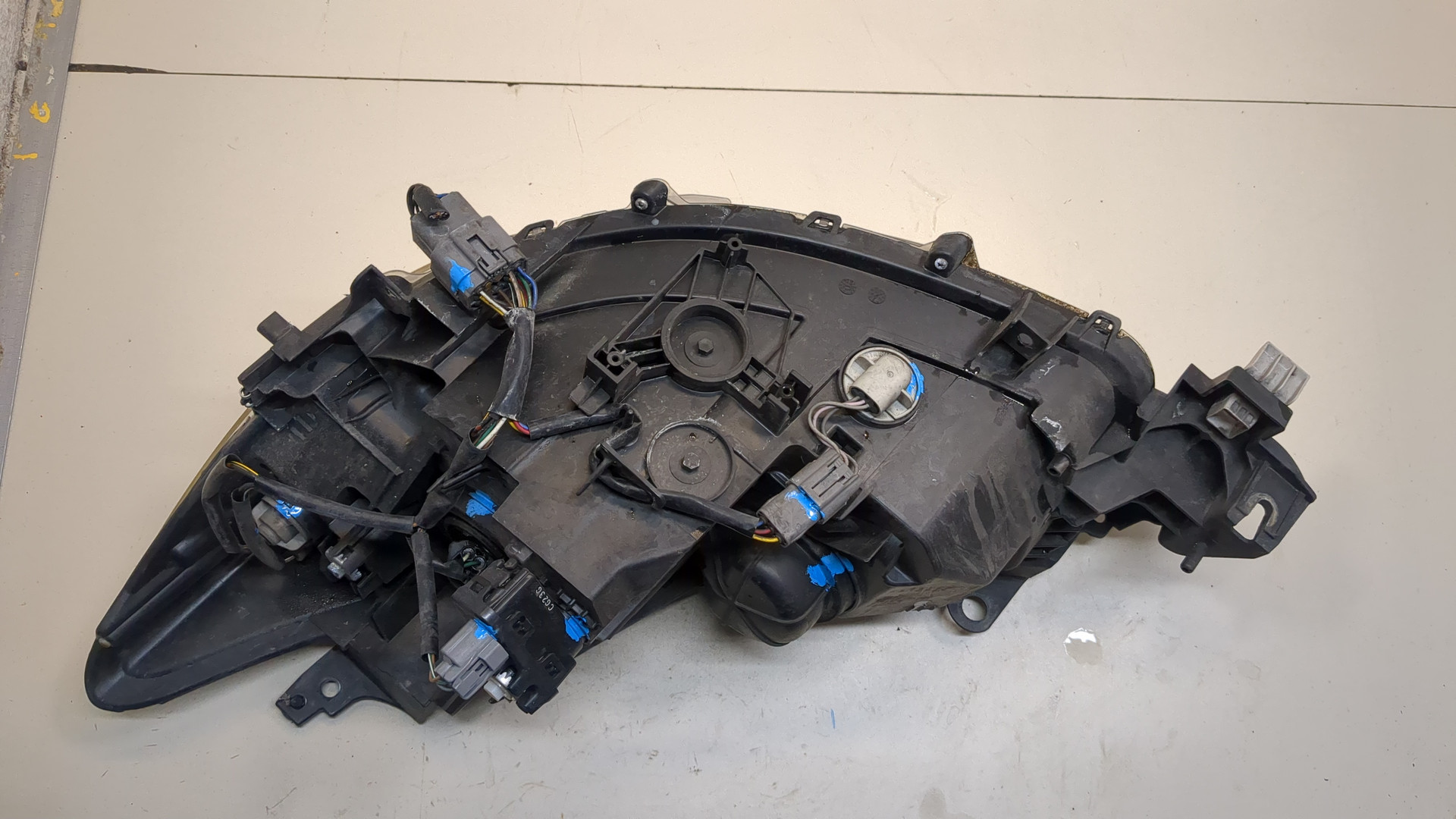 Фара правая