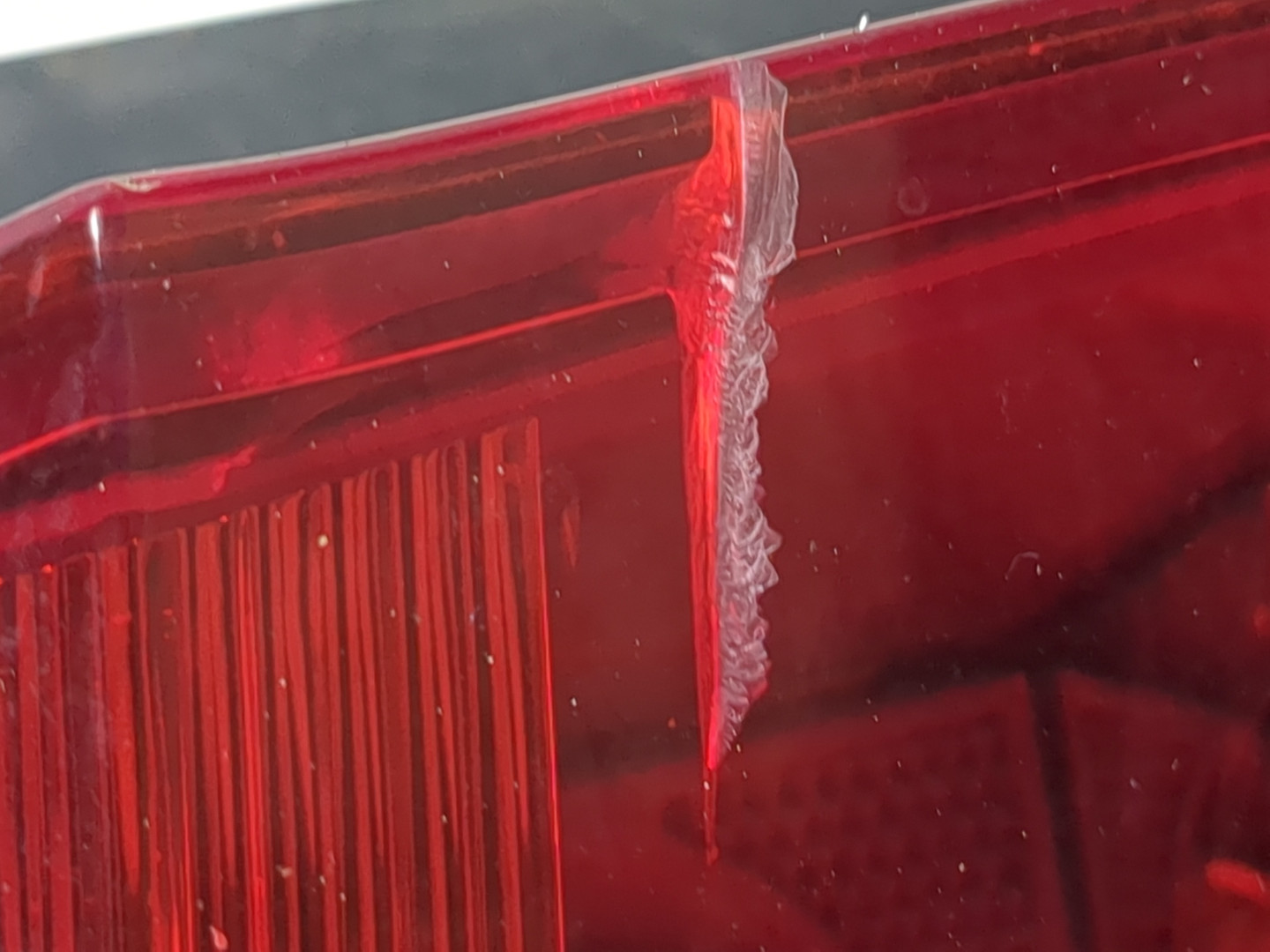 Фонарь задний левый